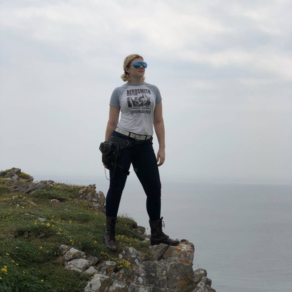 Meet your Posher, Rebecca